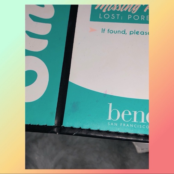 Benefit cosmetics makeup bag - Picture 2 of 4